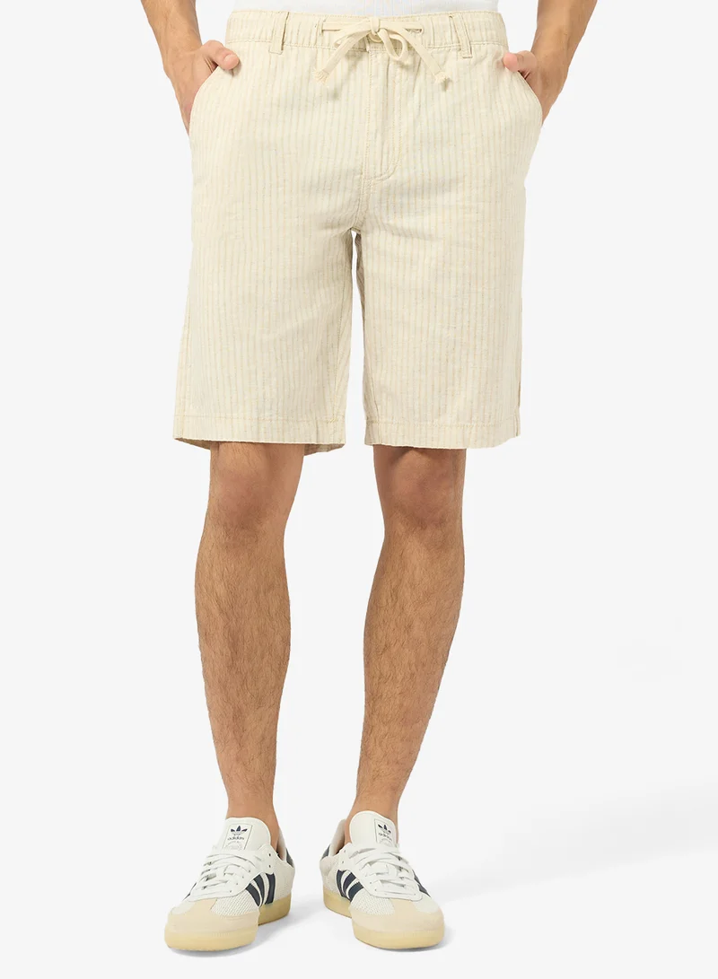 ريبلز مع نمشي Mens Pull-On Shorts